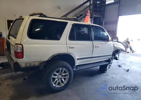 2001 Toyota 4Runner Sr5 z USA, uszkodzony, nr VIN JT3HN86R910324515